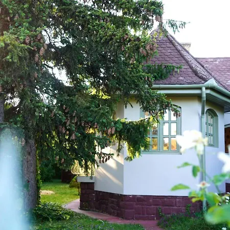 La Casa Nonna Vilă